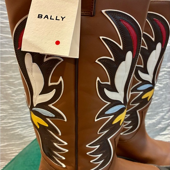 NWT Bally Brown Thunderbird Boots - Picture 3 of 9
